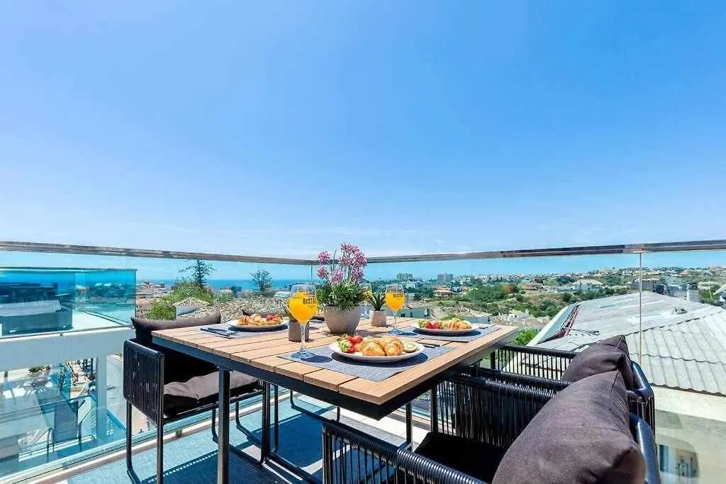 Lujoso Apartamento De 2 Habitaciones Con Vistas Benalmadena 0*,