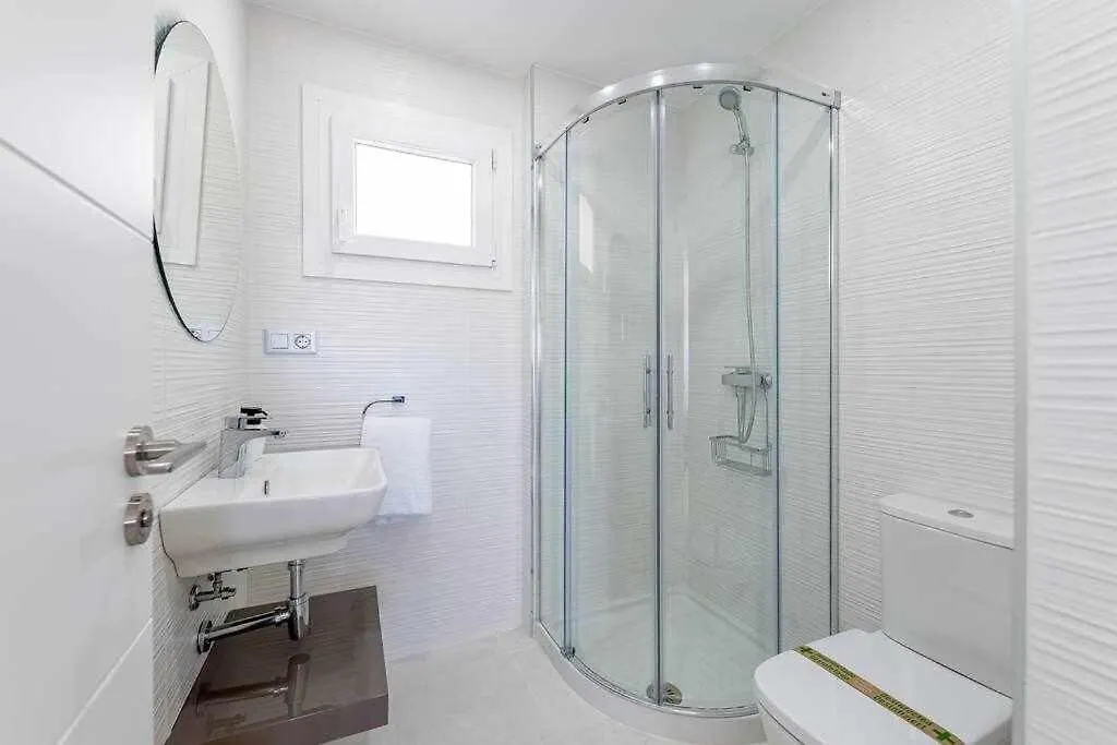 Апартаменты Lujoso Apartamento De 2 Habitaciones Con Vistas Бенальмадена